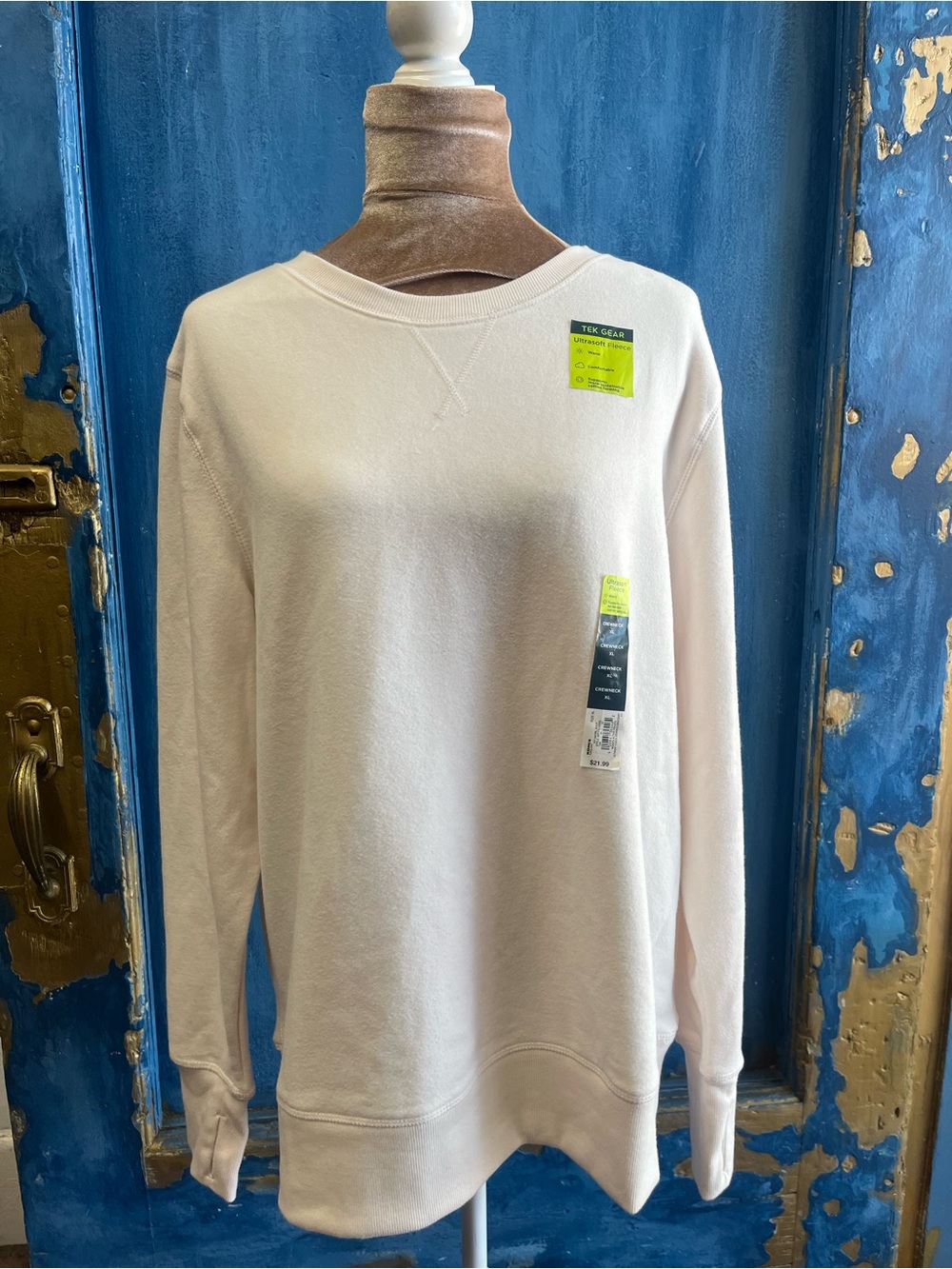 tek gear Cream Crewneck Sweater - Lightweight Pullover